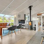 Cozy In Juelsminde With Wifi Sonderby (Midtjylland)