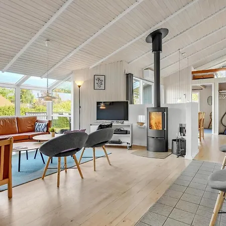 Amazing In Juelsminde With Sauna Sonderby (Midtjylland)