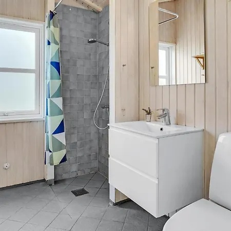 Amazing In Juelsminde With Sauna