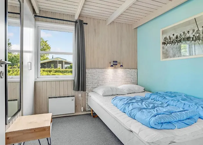 Cozy In Juelsminde With Wifi