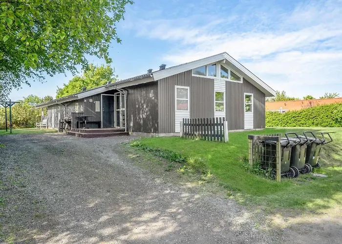 Cozy In Juelsminde With Wifi Semesterbostad