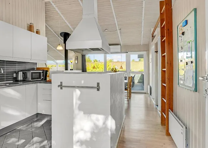 Cozy In Juelsminde With Wifi *